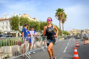 Parcours S et Parcours M eContactez l'organisation du Triathlon de Saint-Raphaël by Roxim. Retrouvez nos coordonnées et la présentation de nos partenairesn détail du Triathlon de Saint-Raphaël dans le Var. Retrouvez les plans natation, vélo et course à pied